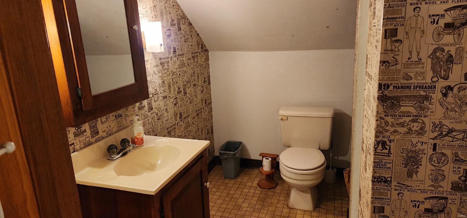 223 Bem Street Chester, IL 62233 - Photo 31 of 42