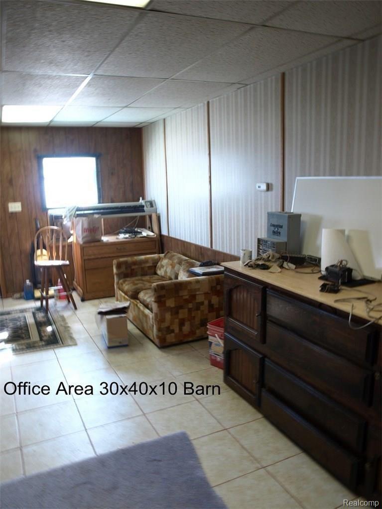 2820 South Elba Road Lapeer, MI 48446 - Photo 43 of 52 P4030494.jpg