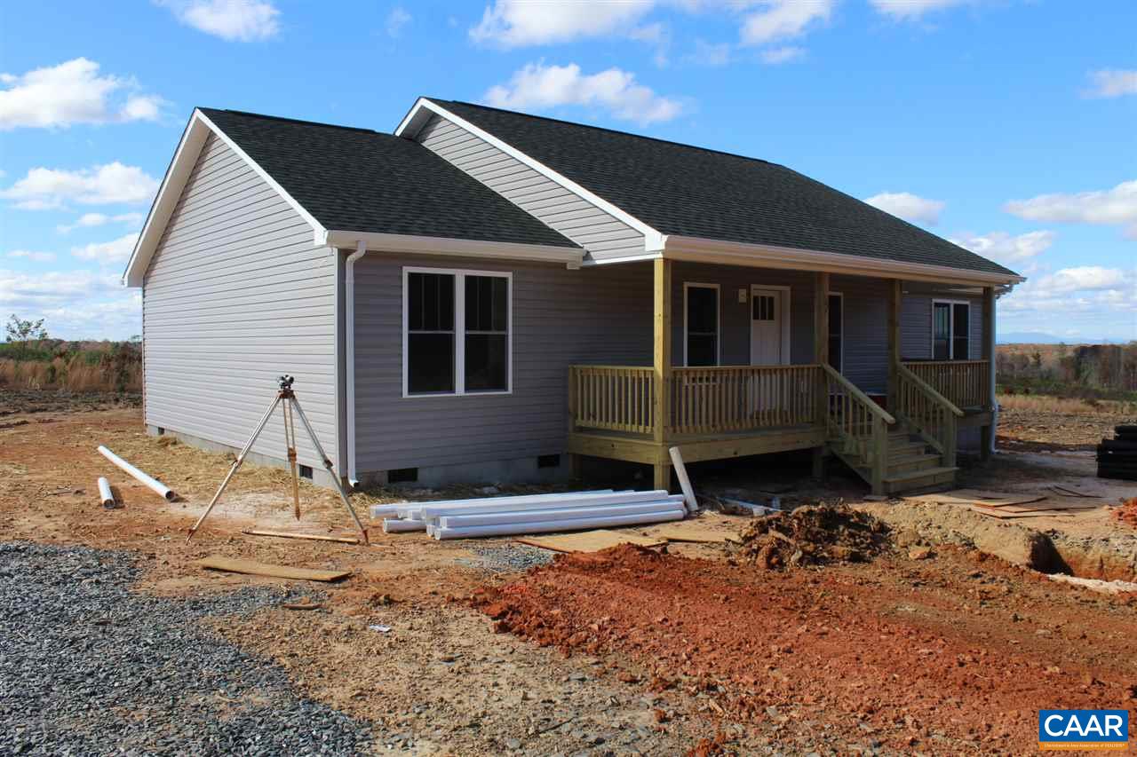 703 Correctional Center Road Dillwyn, VA 23936 - Photo 3 of 13 a view of a house with backyard