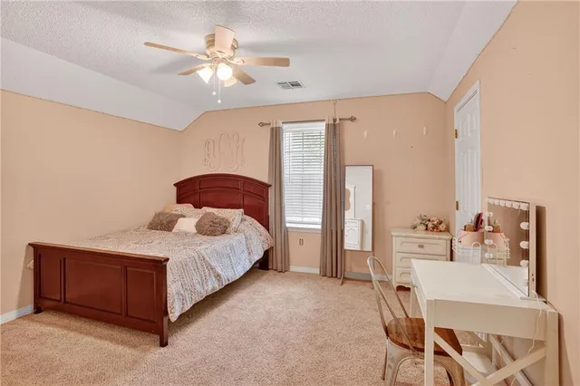 $395,000 | 665 Plantation Boulevard, Mandeville, LA 70448