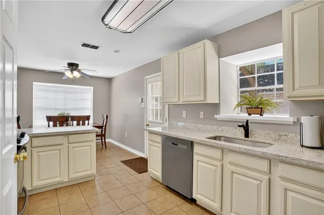 $395,000 | 665 Plantation Boulevard, Mandeville, LA 70448