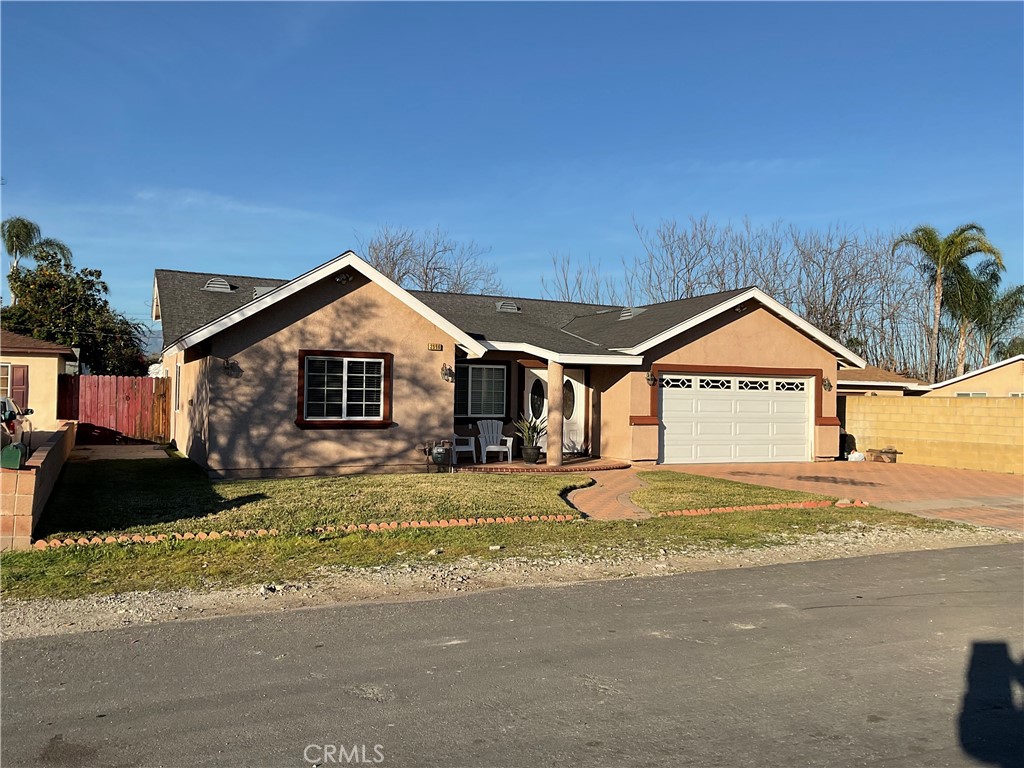 3996 Christina Road Chino, CA 91710 - Photo 3 of 25