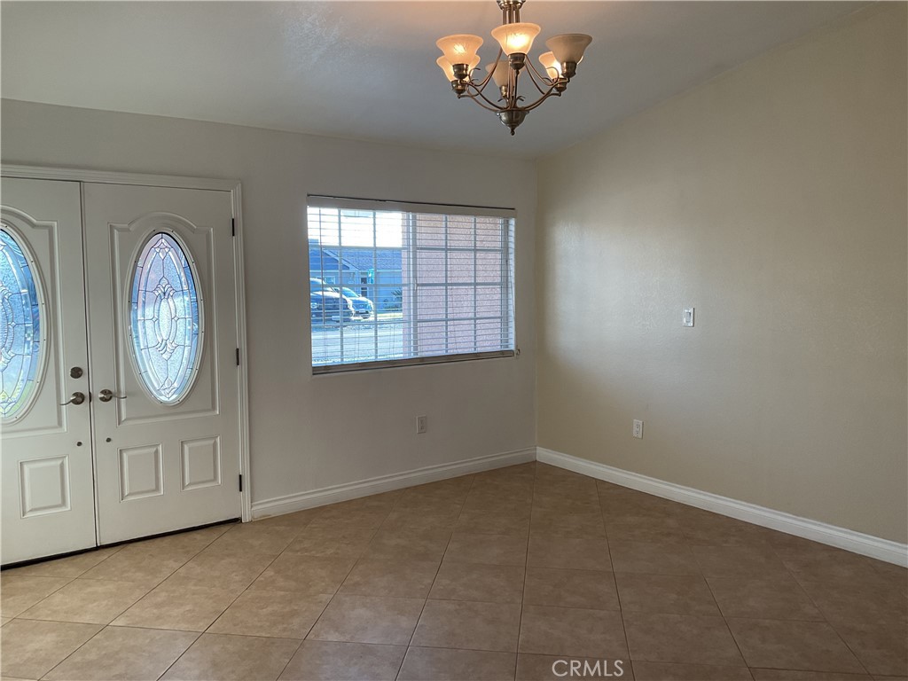 3996 Christina Road Chino, CA 91710 - Photo 5 of 25