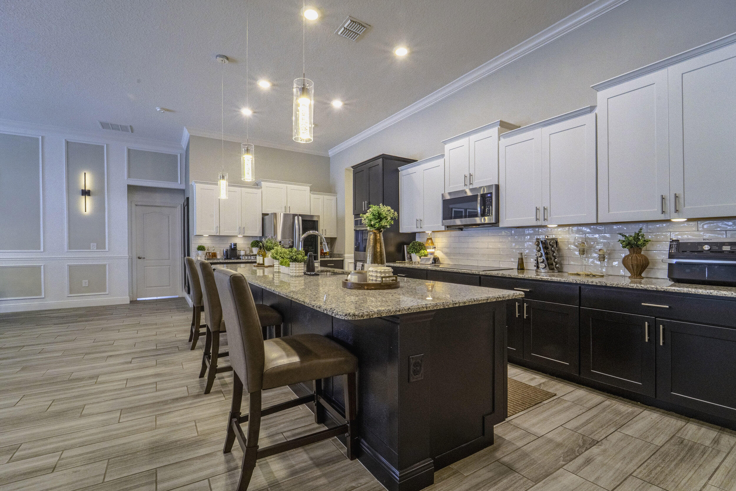 6920 Northwest Jorgensen Road Port St. Lucie, FL 34983 - Photo 14 of 56 19_kitchen