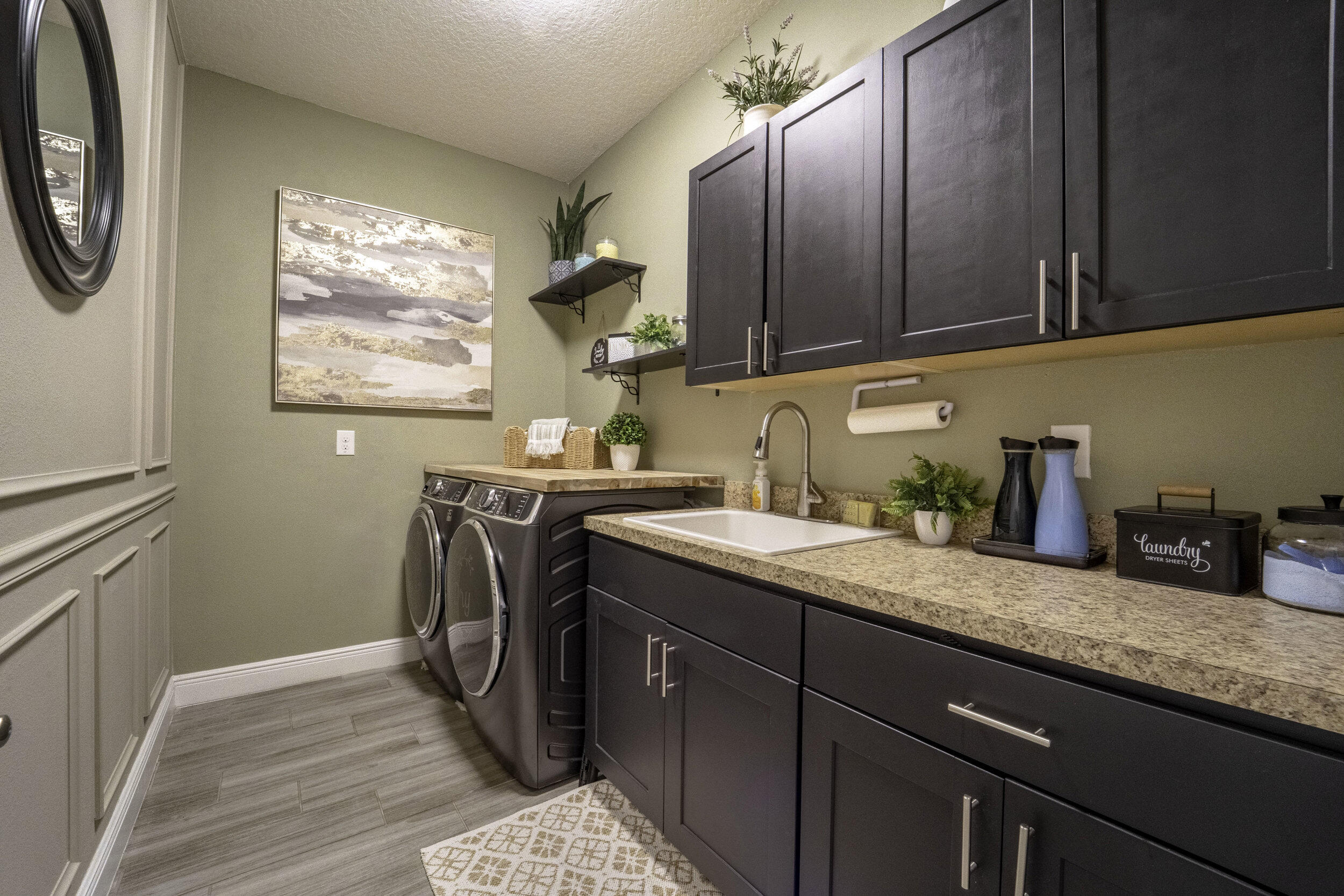 6920 Northwest Jorgensen Road Port St. Lucie, FL 34983 - Photo 17 of 56 22_laundry room