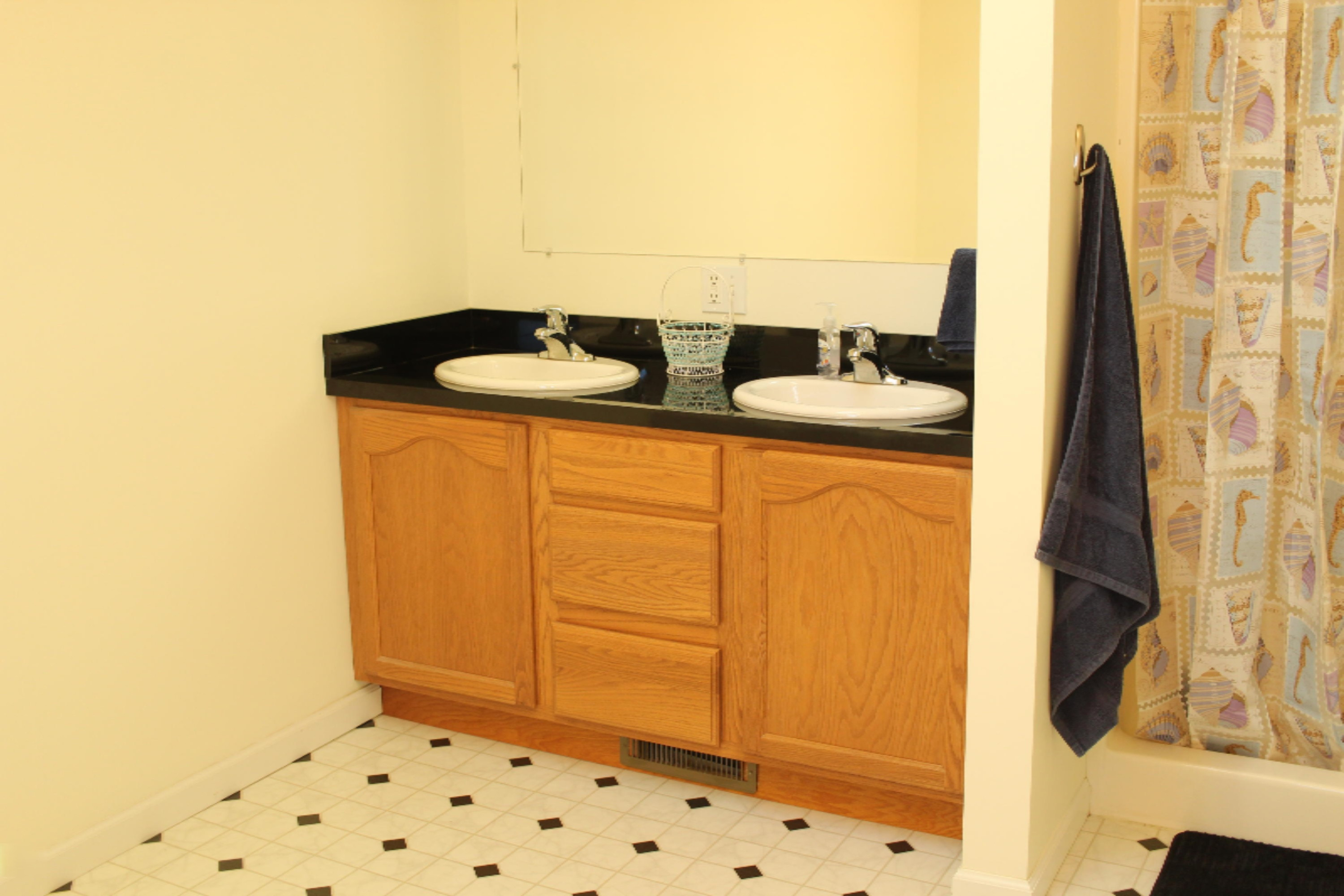 9984 Jones Road Bellevue, MI 49021 - Photo 15 of 47 IMG_3119