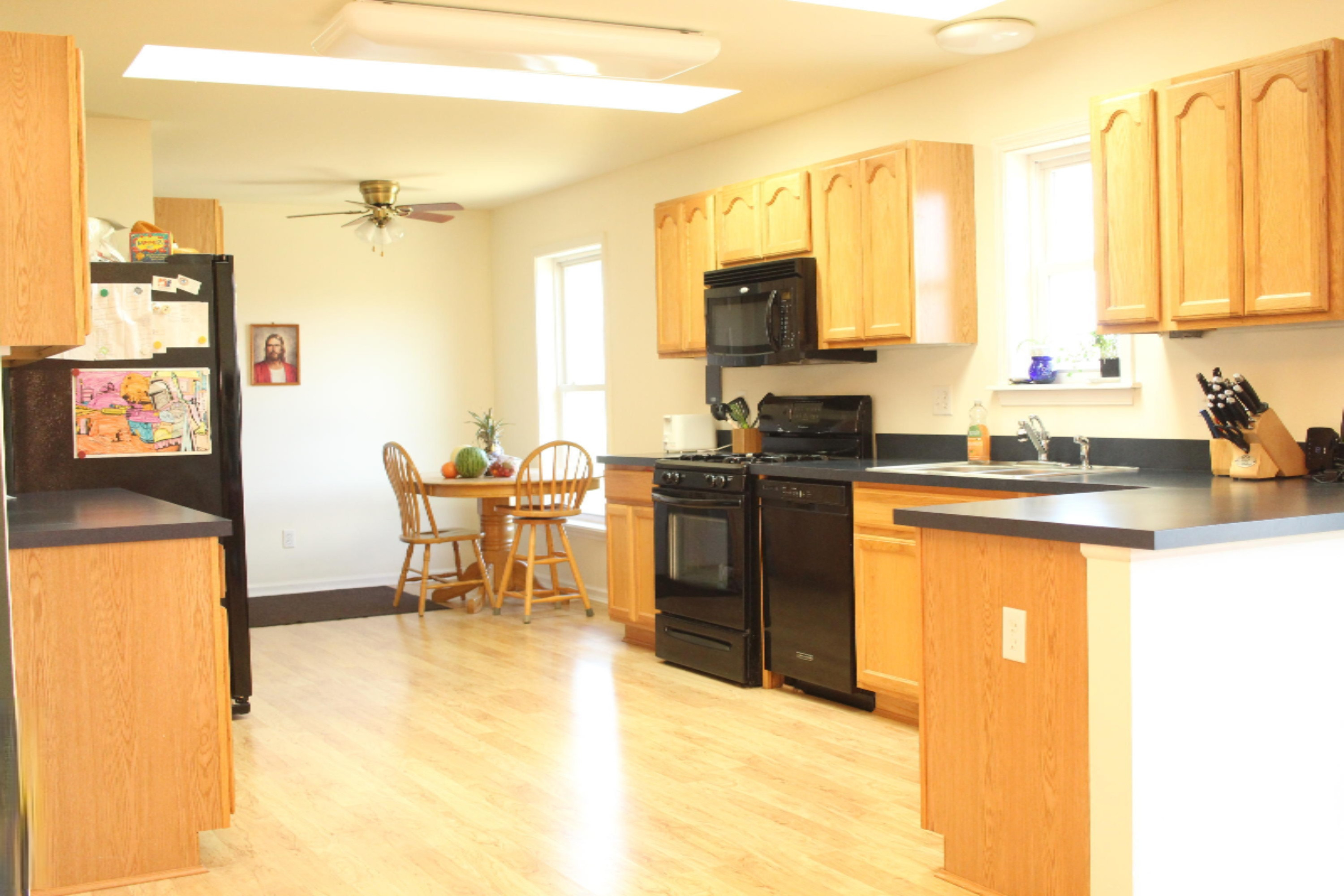 9984 Jones Road Bellevue, MI 49021 - Photo 5 of 47 IMG_3106