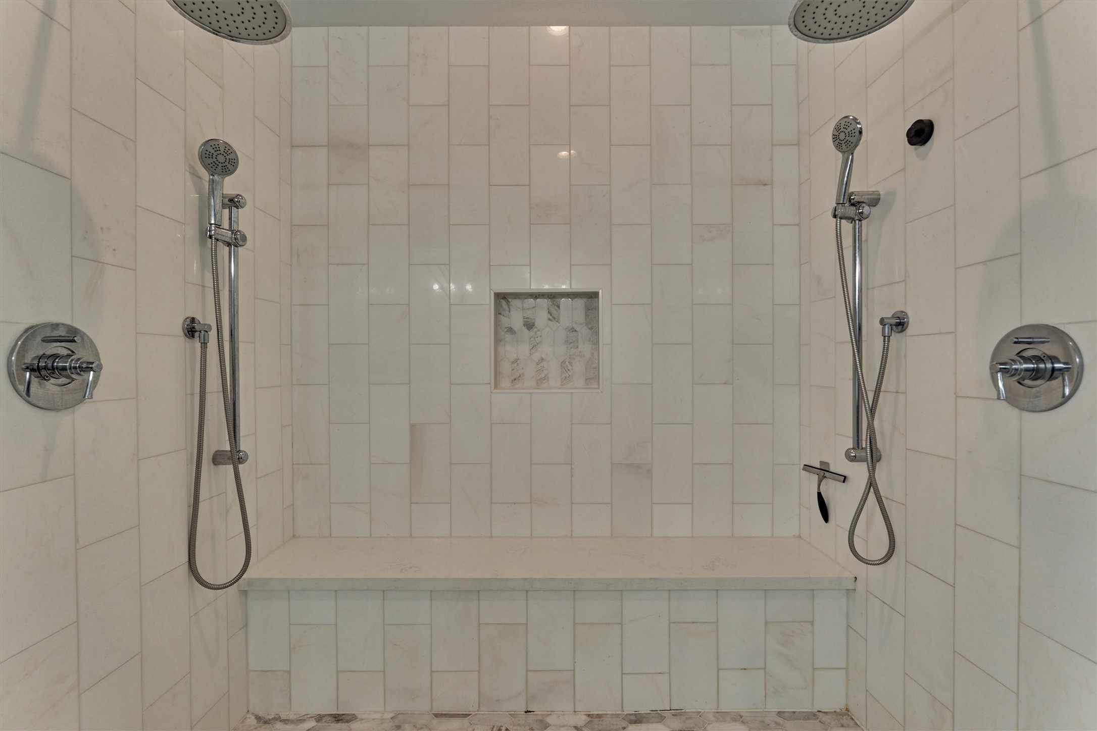 6515 Glenhill Drive Spring, TX 77389 - Photo 21 of 39 a bathroom with a shower