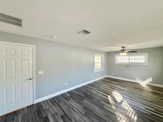 $3,200 | 1201 86th Avenue North, St. Petersburg, FL 33702