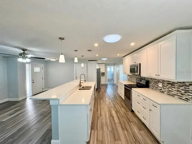 $3,200 | 1201 86th Avenue North, St. Petersburg, FL 33702