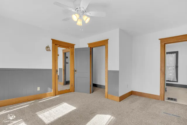 a view of empty room