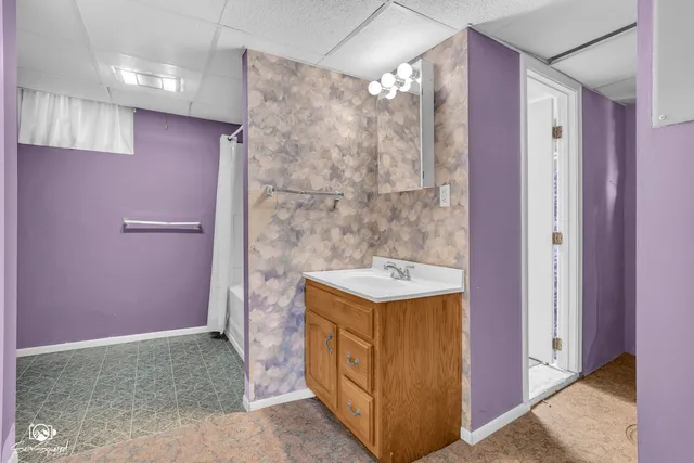 $229,000 | 878 South Wildwood Avenue, Kankakee, IL 60901