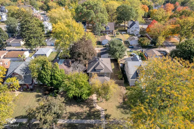 $229,000 | 878 South Wildwood Avenue, Kankakee, IL 60901