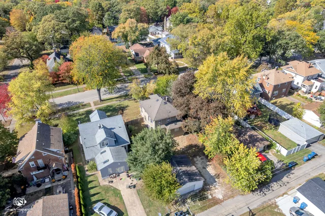 $229,000 | 878 South Wildwood Avenue, Kankakee, IL 60901