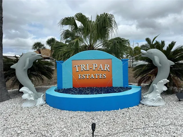 $198,900 | 4775 Tri Par Drive, Sarasota, FL 34234