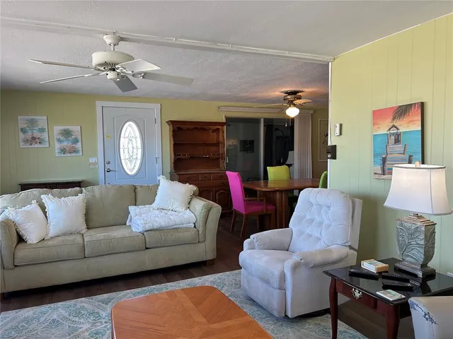 $198,900 | 4775 Tri Par Drive, Sarasota, FL 34234