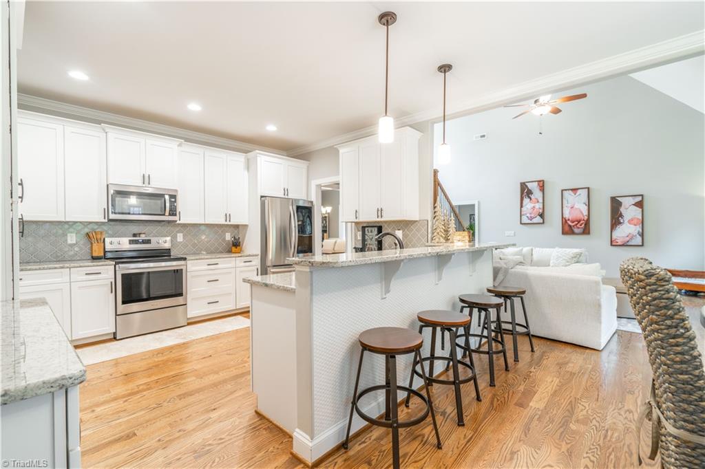 218 Hillcrest Drive Advance, NC 27006 - Photo 11 of 35