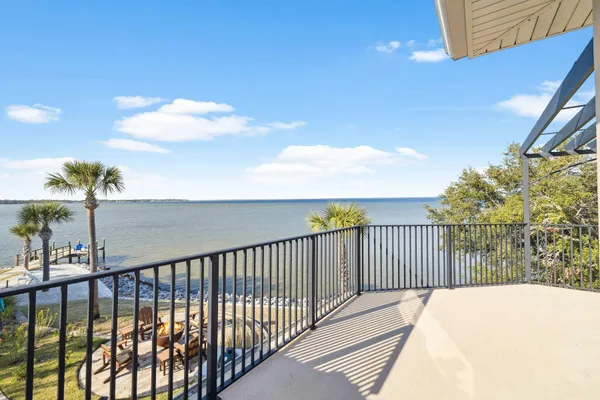 $5,690,000 | 221 Bay Cir Drive, Santa Rosa Beach, FL 32459