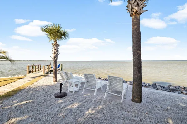$5,690,000 | 221 Bay Cir Drive, Santa Rosa Beach, FL 32459