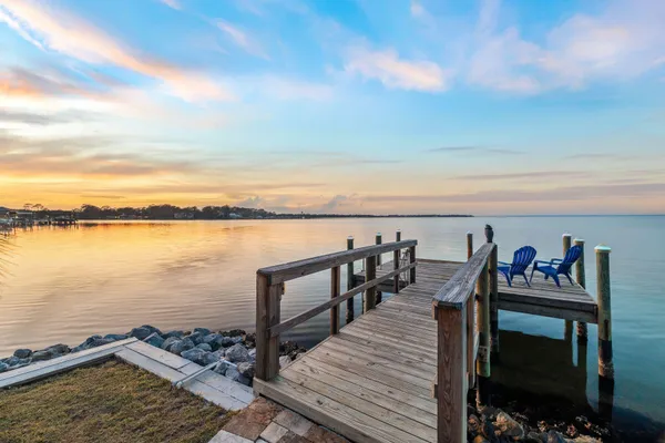 $5,690,000 | 221 Bay Cir Drive, Santa Rosa Beach, FL 32459