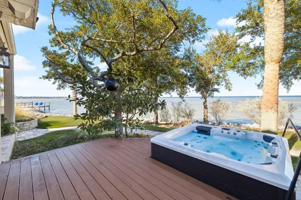 $5,690,000 | 221 Bay Cir Drive, Santa Rosa Beach, FL 32459