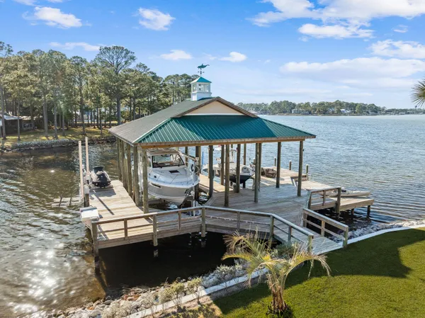 $5,690,000 | 221 Bay Cir Drive, Santa Rosa Beach, FL 32459