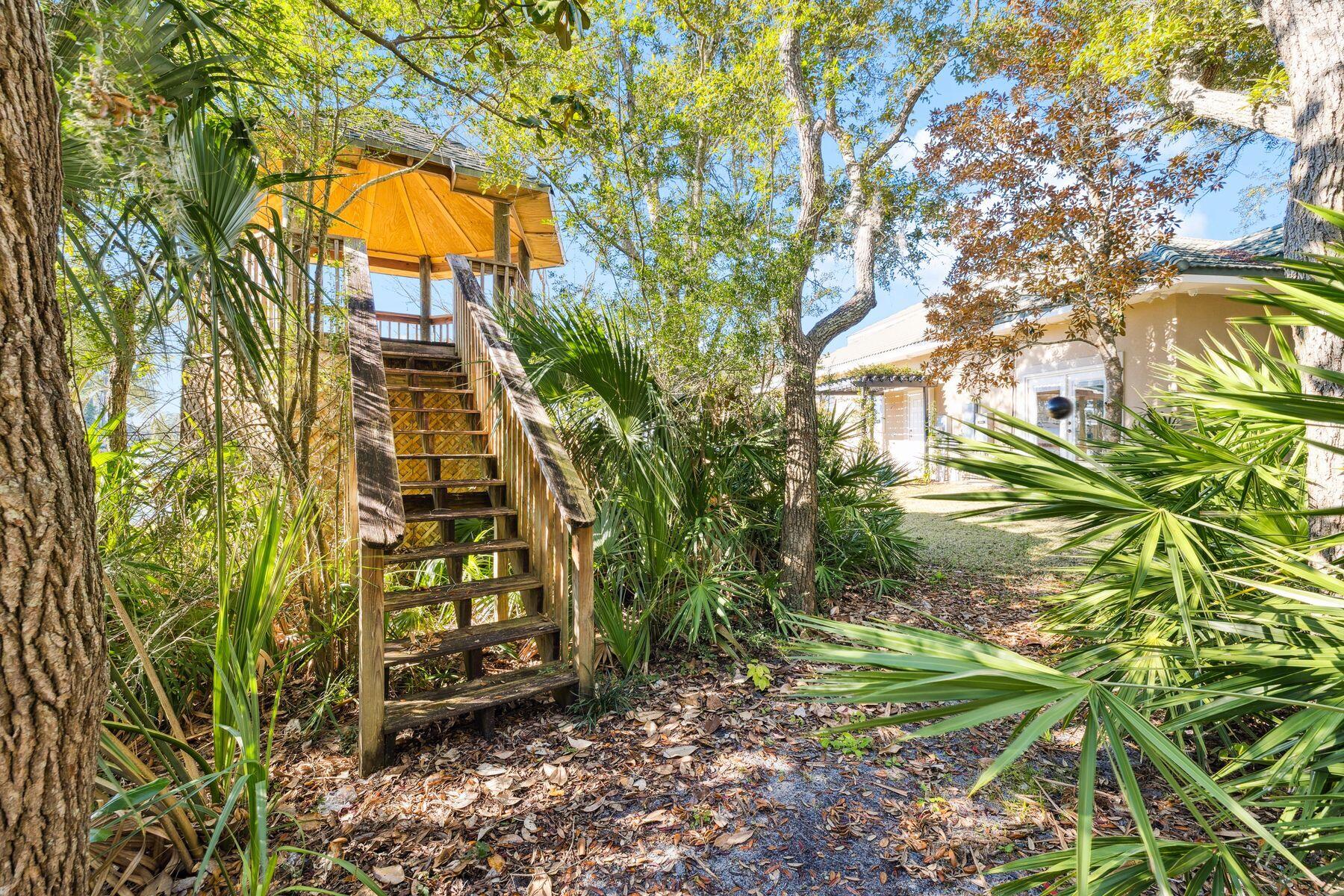 221 Bay Cir Drive Santa Rosa Beach, FL 32459 - Photo 84 of 98 a backyard of a house with lots of green space