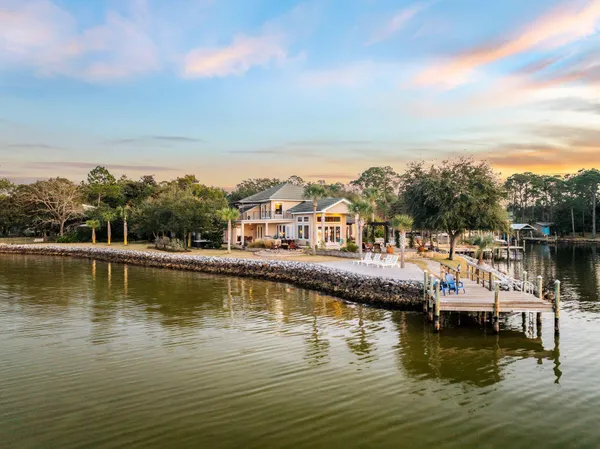 $5,690,000 | 221 Bay Cir Drive, Santa Rosa Beach, FL 32459