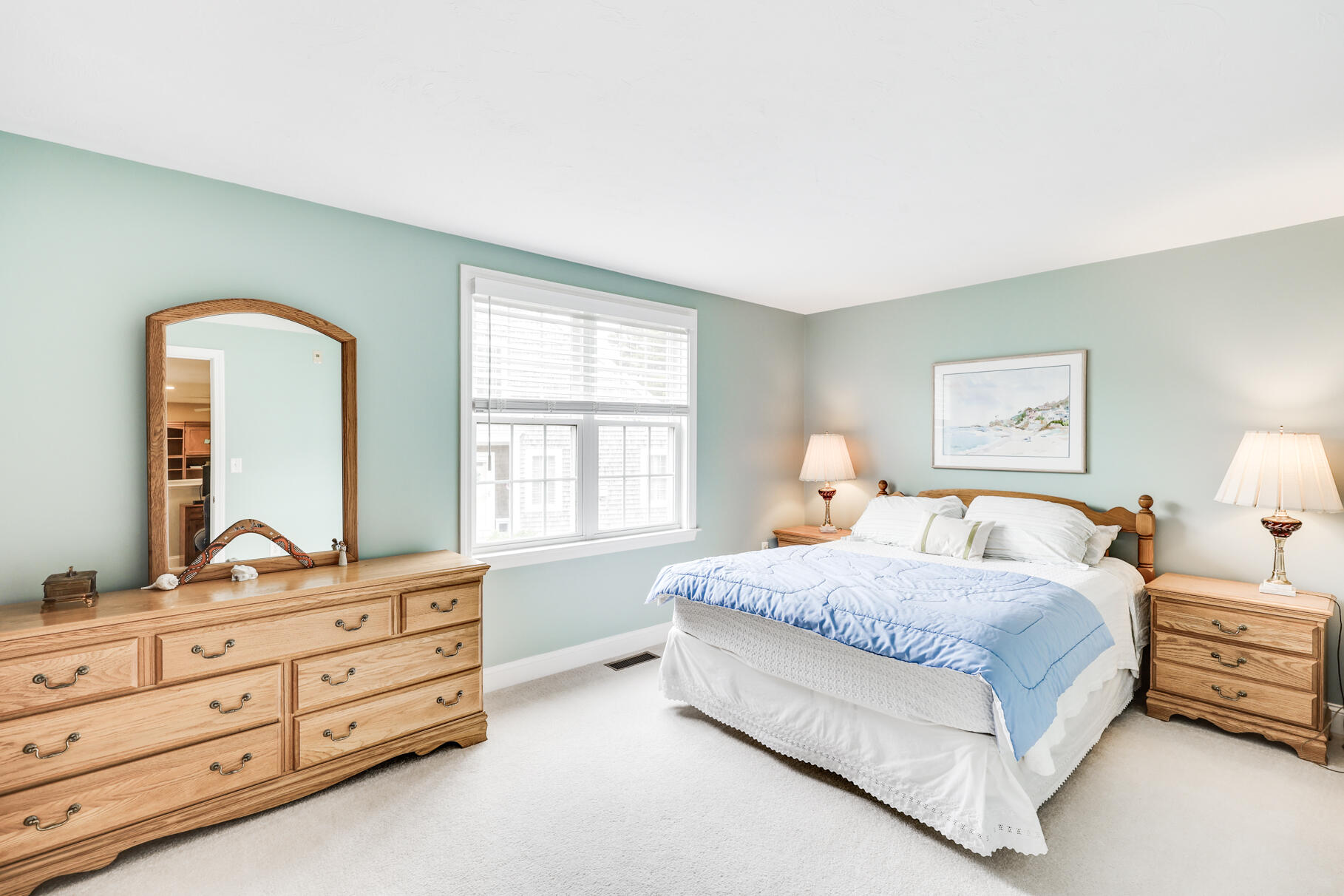 9 Stratford Ridge Mashpee, MA 02649 - Photo 27 of 34 a bedroom with a bed and a large dresser
