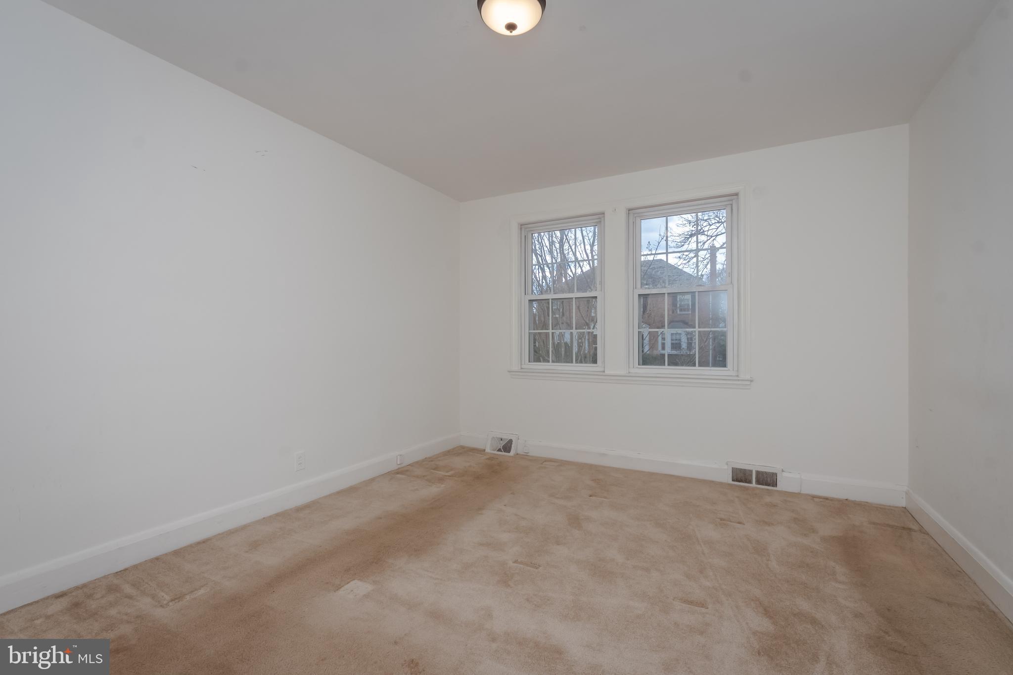 402 Overbrook Road Baltimore, MD 21212 - Photo 23 of 43