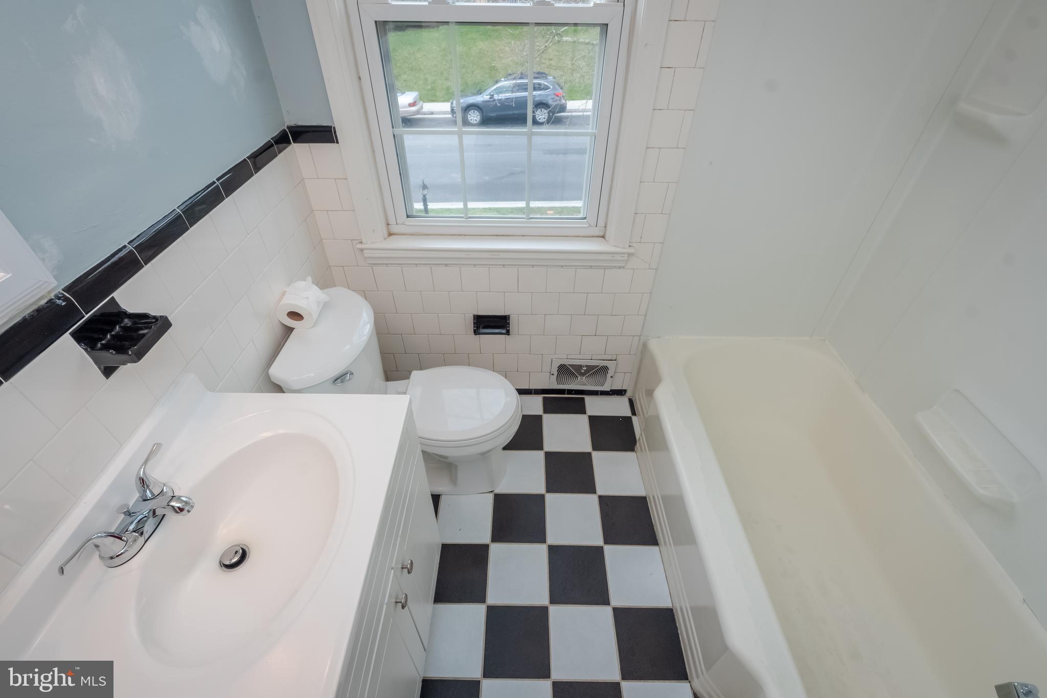 402 Overbrook Road Baltimore, MD 21212 - Photo 29 of 43