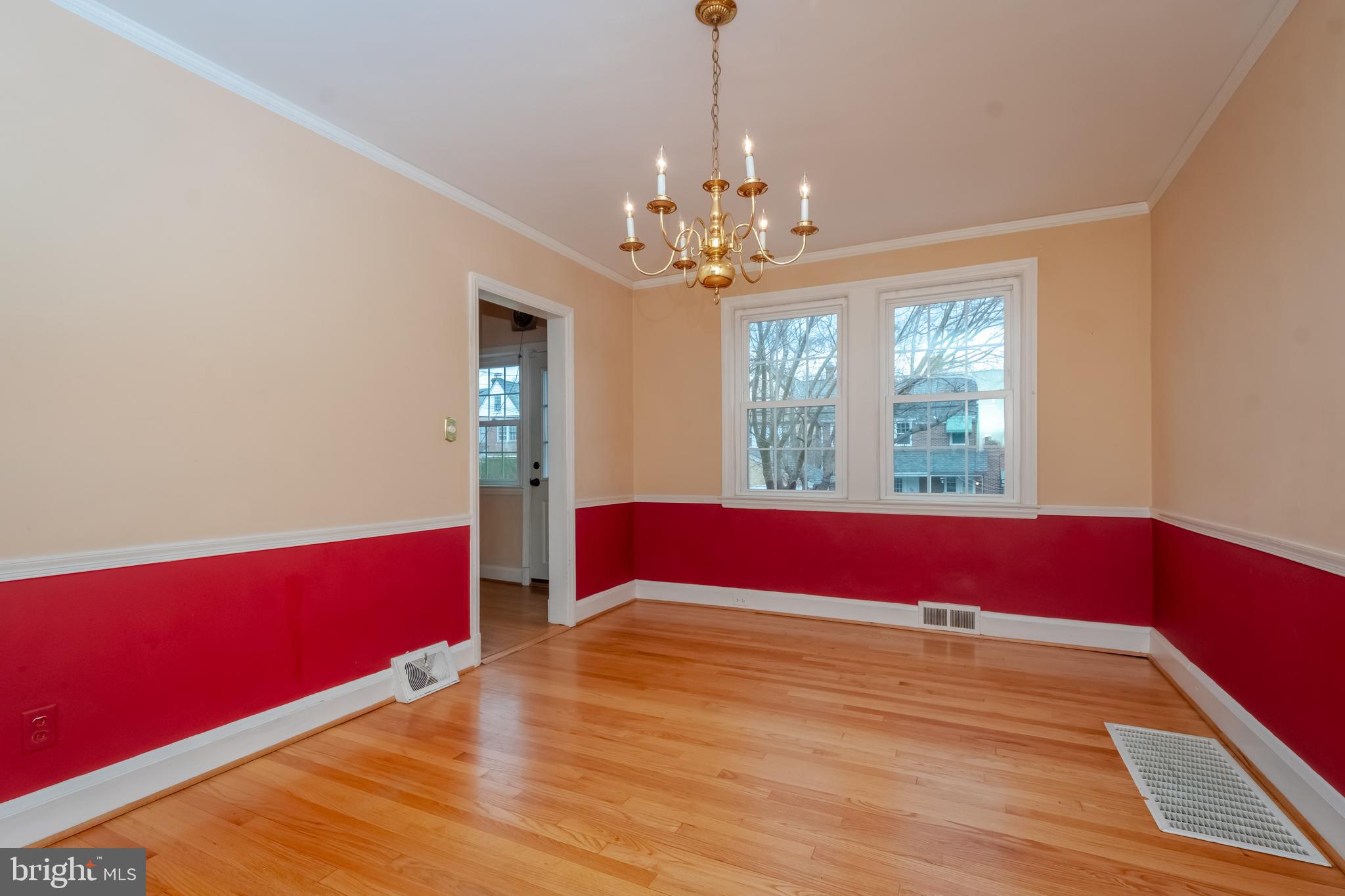 402 Overbrook Road Baltimore, MD 21212 - Photo 10 of 43