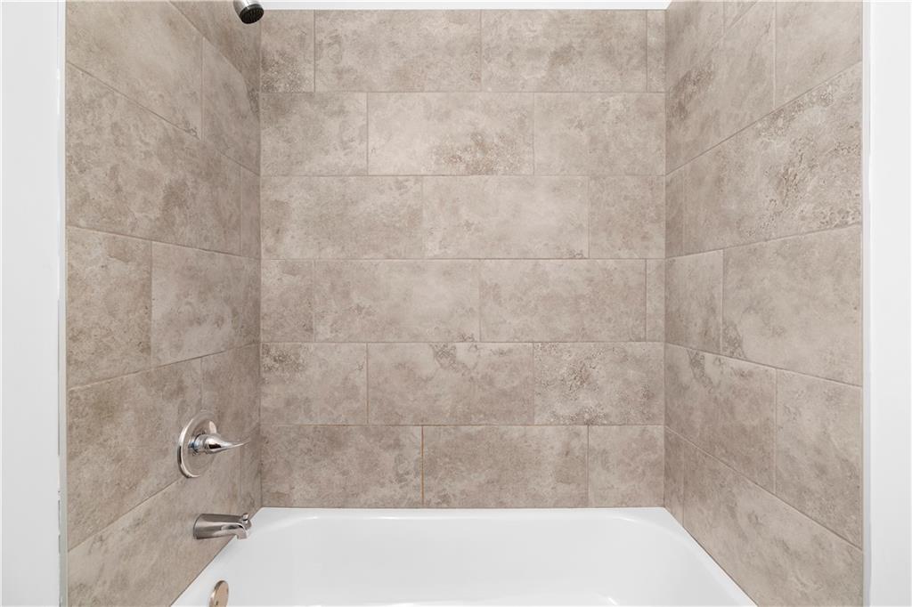 1689 Derry Avenue Southwest Atlanta, GA 30310 - Photo 25 of 45
