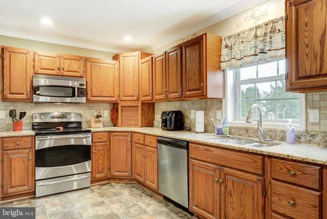 $450,000 | 176 Fairway Drive, Denver, PA 17517