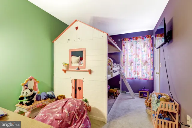 $450,000 | 176 Fairway Drive, Denver, PA 17517