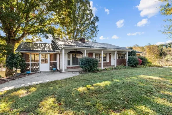 $319,900 | 1507 Rogers Road, Mount Airy, NC 27030