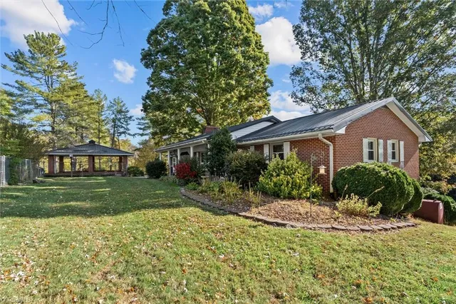 $365,000 | 1507 Rogers Road, Mount Airy, NC 27030