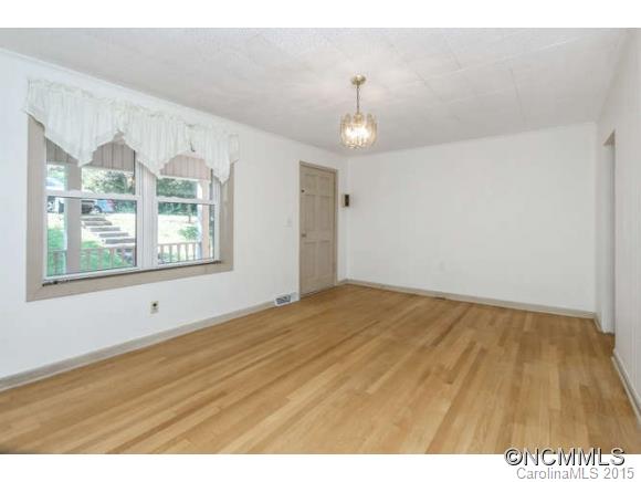 563 Rector Corner Road Marshall, NC 28753 - Photo 5 of 23 Gallery Image 5