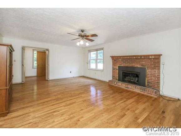 563 Rector Corner Road Marshall, NC 28753 - Photo 8 of 23 Gallery Image 8