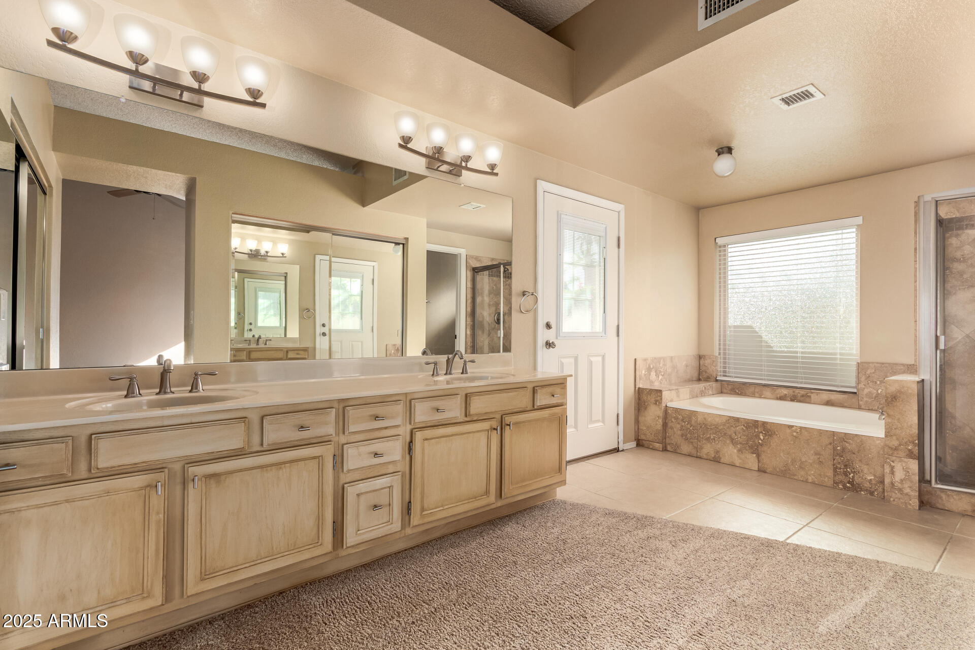 1007 East Secretariat Drive Tempe, AZ 85284 - Photo 20 of 35 20-Secretariat