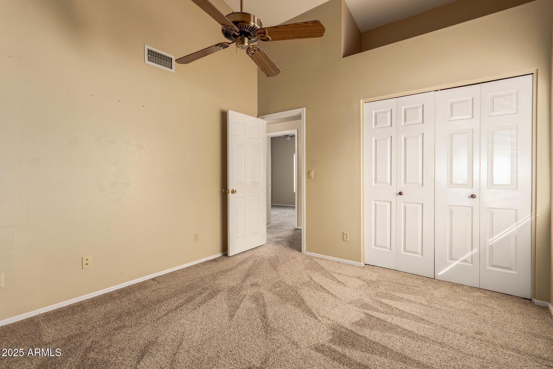 1007 East Secretariat Drive Tempe, AZ 85284 - Photo 23 of 35 23-Secretariat