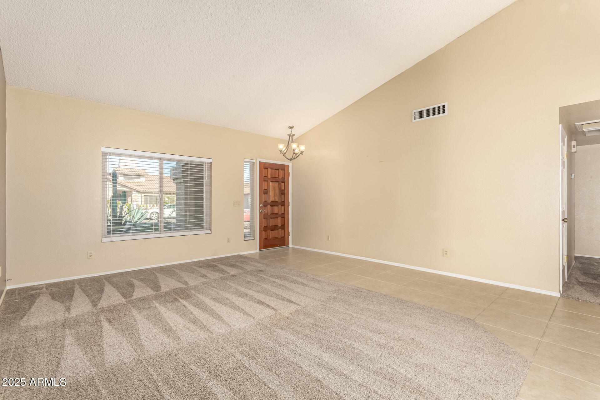 1007 East Secretariat Drive Tempe, AZ 85284 - Photo 7 of 35 07-Secretariat