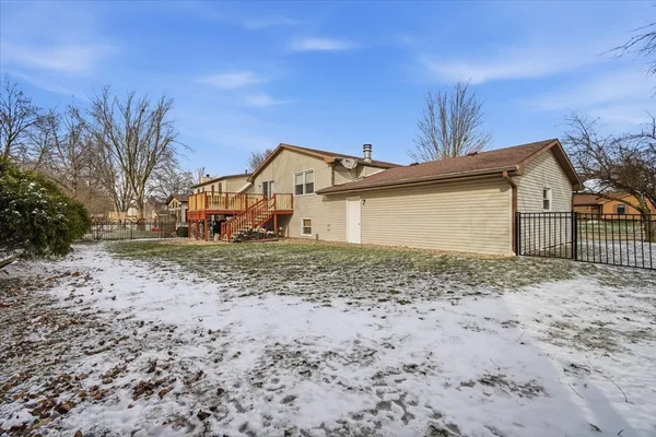 $290,000 | 1204 Kim Drive, Bloomington, IL 61704