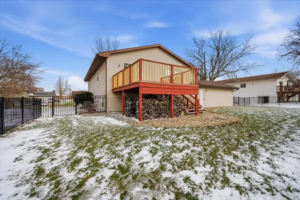 $290,000 | 1204 Kim Drive, Bloomington, IL 61704