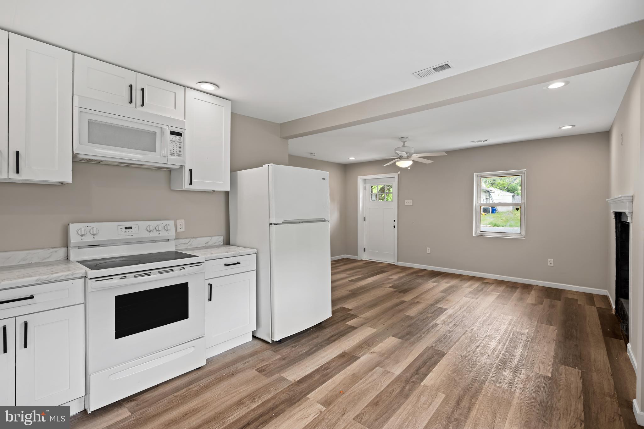 168 Silver Lake Drive Clementon, NJ 08021 - Photo 12 of 18