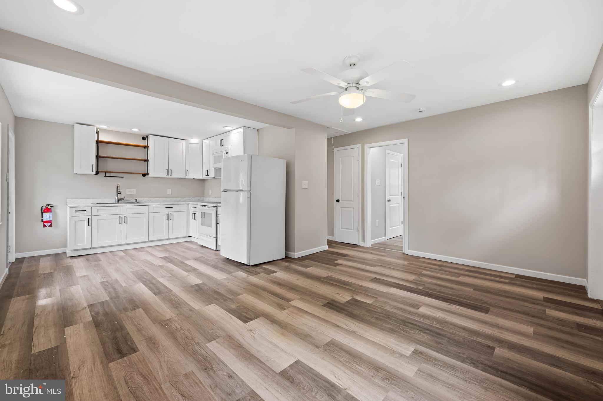 168 Silver Lake Drive Clementon, NJ 08021 - Photo 8 of 18