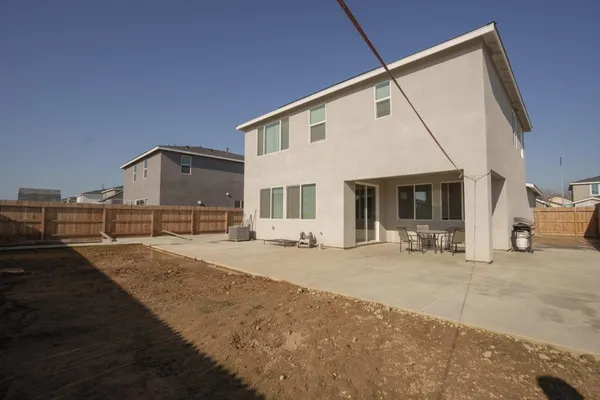 $535,000 | 5769 West Austin Way, Fresno, CA 93722