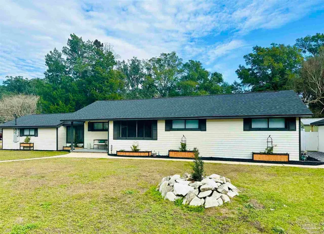 $394,900 | 7760 Stark Avenue, Pensacola, FL 32514