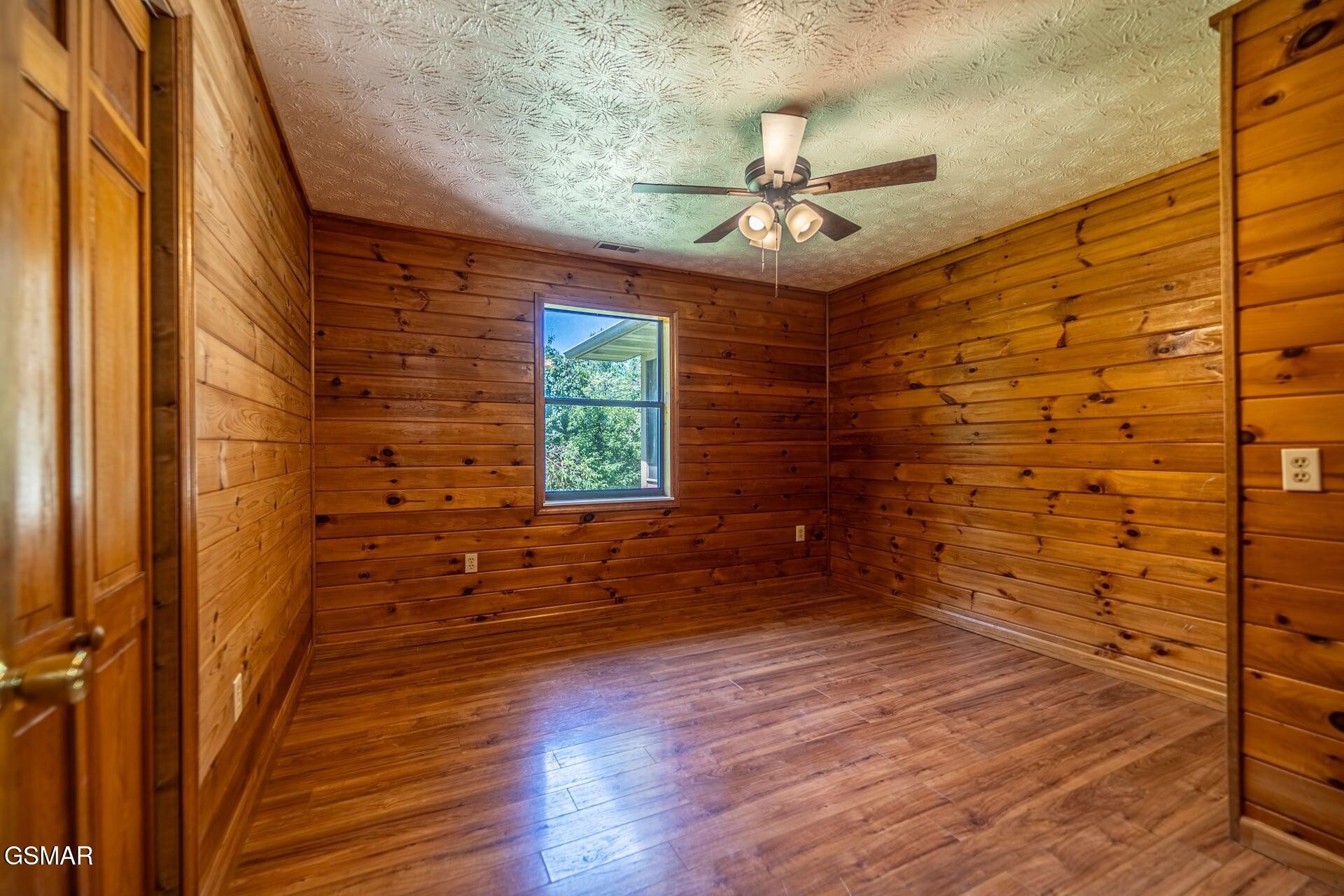 2310 Goldrush Road Pigeon Forge, TN 37863 - Photo 21 of 32 Gallery Image 21