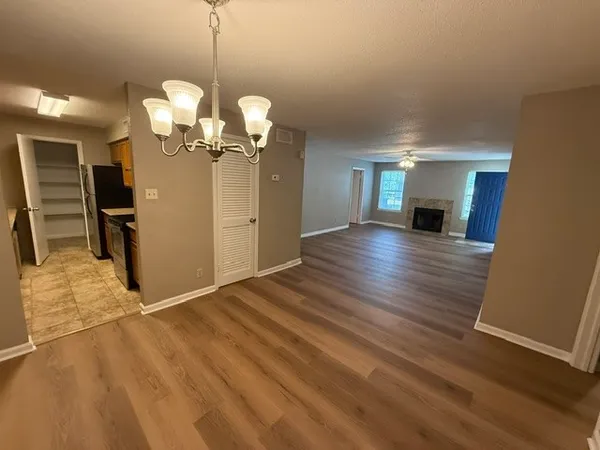 $87,880 | 9700 Leawood Boulevard, Unit 1704, Houston, TX 77099
